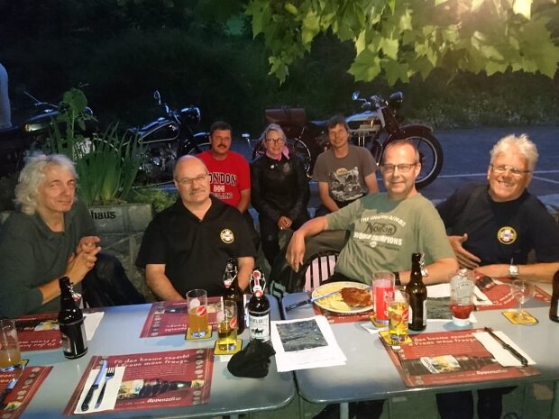 2018-06-21 FAM-Stammhock im Pilgerhaus